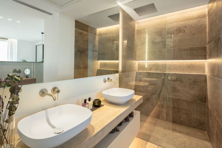 Southland - Elegant Modern Home with Andalusian Charm