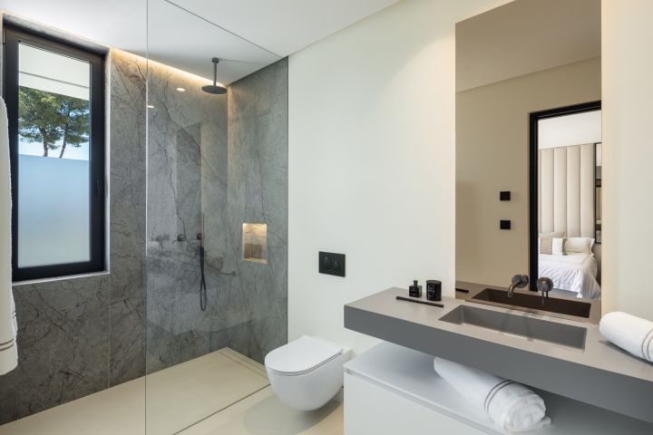 Rio Verde 47 - Unique Contemporary Villa offering Golf Views