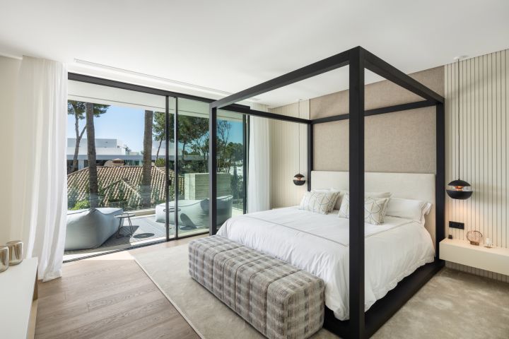 Rio Verde 47 - Unique Contemporary Villa offering Golf Views