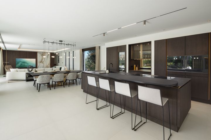 Rio Verde 47 - Unique Contemporary Villa offering Golf Views