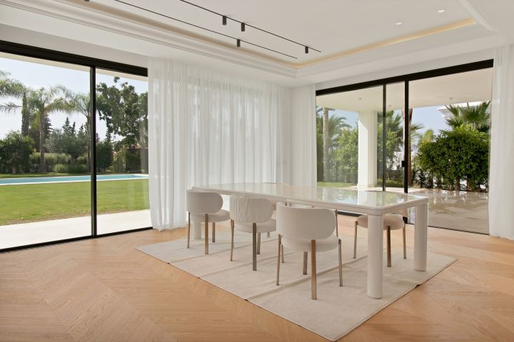 4 new built villas in Lomas de Marbella Club - Impressive Modern Home with Andalusian Charm