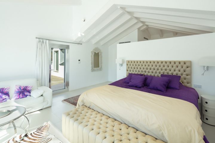 Villa Rosetti - Elegante villa exclusiva con impresionantes vistas al mar en Parcelas del Golf