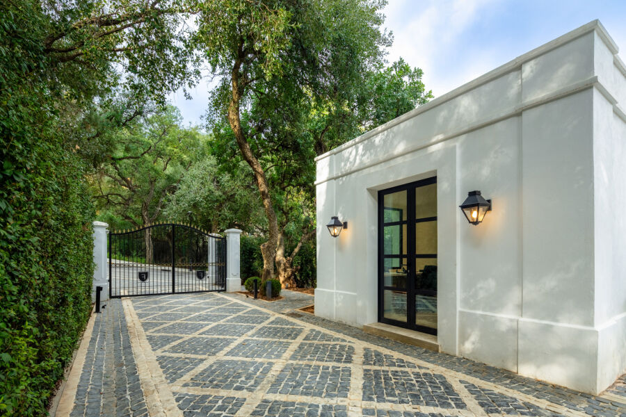 Fontana 4 - Luxury Property with Top-Tier Finishes in Cascada de Camoján