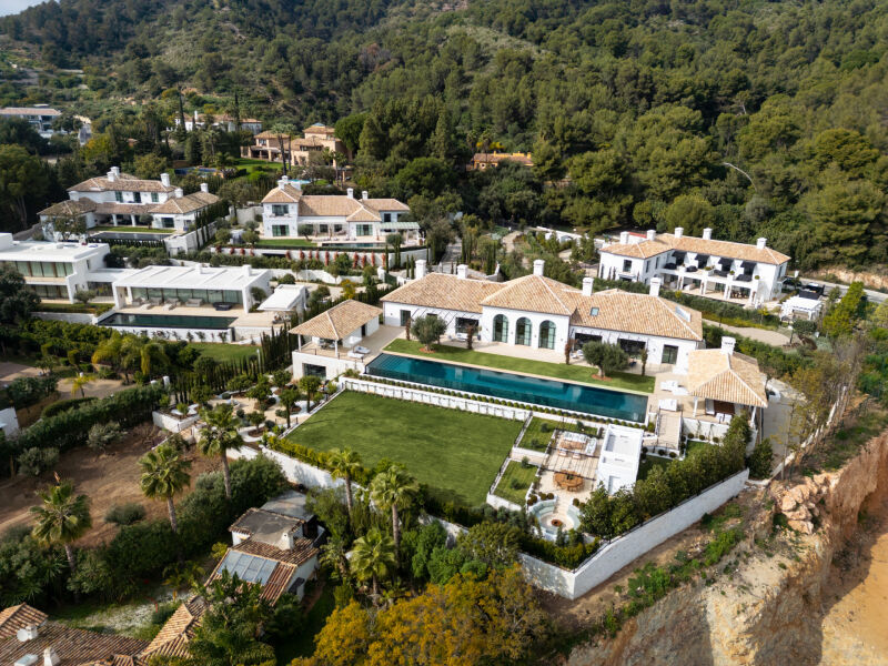 Fontana 4 - Luxury Property with Top-Tier Finishes in Cascada de Camoján