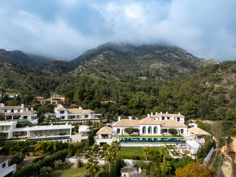 Fontana 4 - Luxury Property with Top-Tier Finishes in Cascada de Camoján