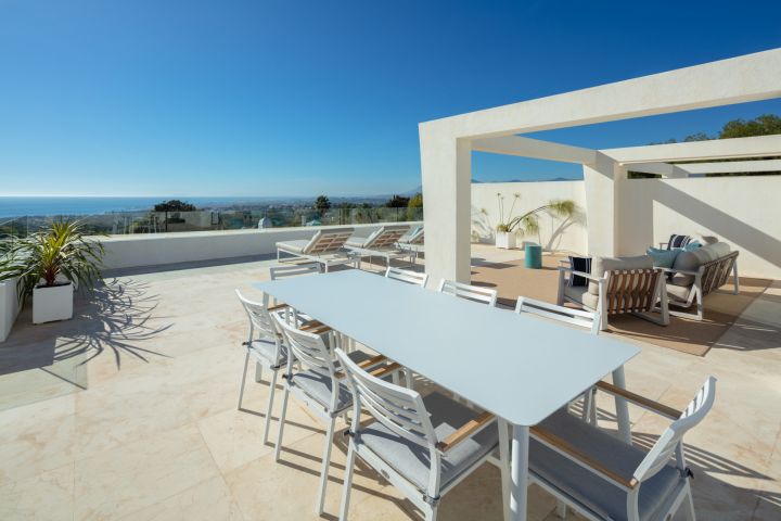 Reserva 9 - Contemporary Property with Stunning Sea Views