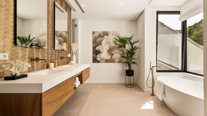 Casa Cascais - Elegante propiedad de lujo con diseño moderno en El Paraíso