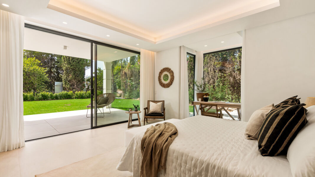 Casa Cascais - Elegante propiedad de lujo con diseño moderno en El Paraíso