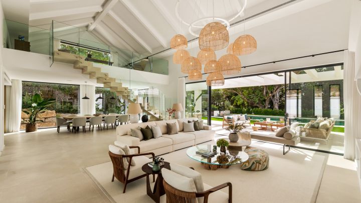 Casa Cascais - Elegante propiedad de lujo con diseño moderno en El Paraíso