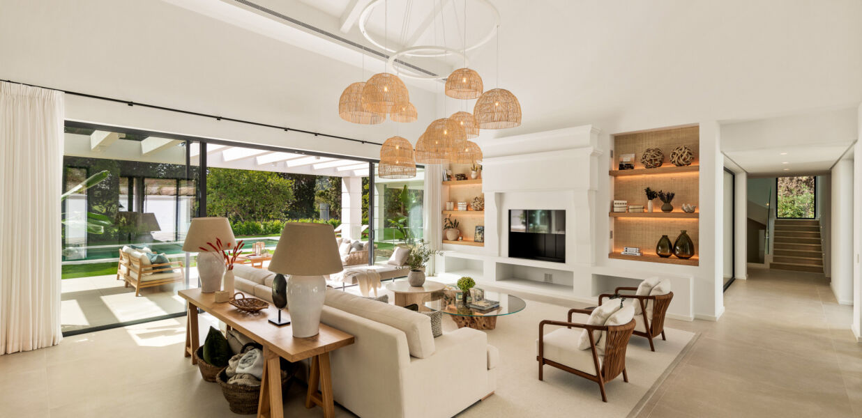 Casa Cascais - Elegante propiedad de lujo con diseño moderno en El Paraíso