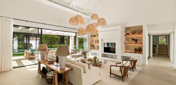Casa Cascais - Elegante propiedad de lujo con diseño moderno en El Paraíso