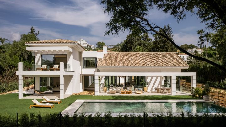 Casa Cascais - Elegante propiedad de lujo con diseño moderno en El Paraíso