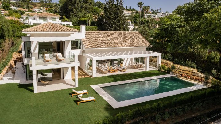 Casa Cascais - Elegante propiedad de lujo con diseño moderno en El Paraíso