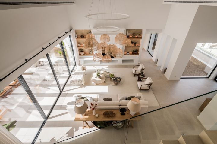 Casa Cascais - Elegante propiedad de lujo con diseño moderno en El Paraíso