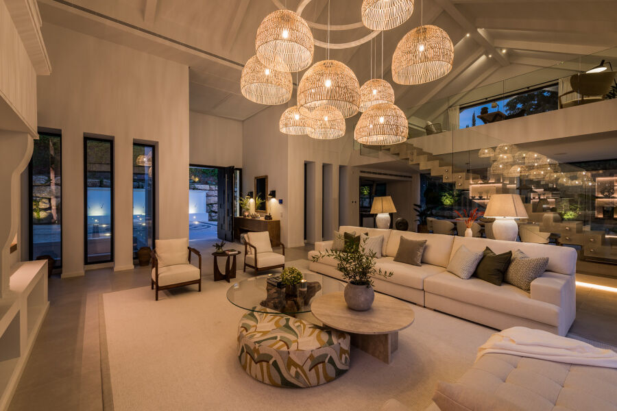 Casa Cascais - Elegante propiedad de lujo con diseño moderno en El Paraíso