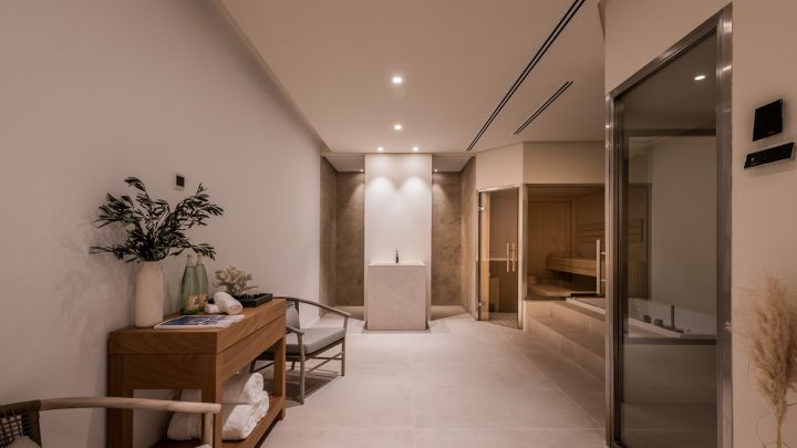 Casa Cascais - Elegante propiedad de lujo con diseño moderno en El Paraíso