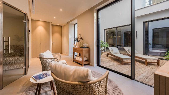 Casa Cascais - Elegante propiedad de lujo con diseño moderno en El Paraíso