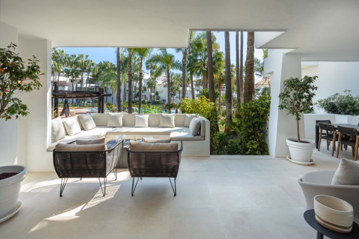 Jacinto 12 - Luxurious Property with Andalusian Charm