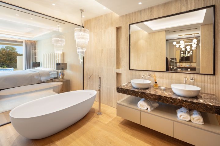 Epic 11 - Impressive Property in Marbella Golden Mile