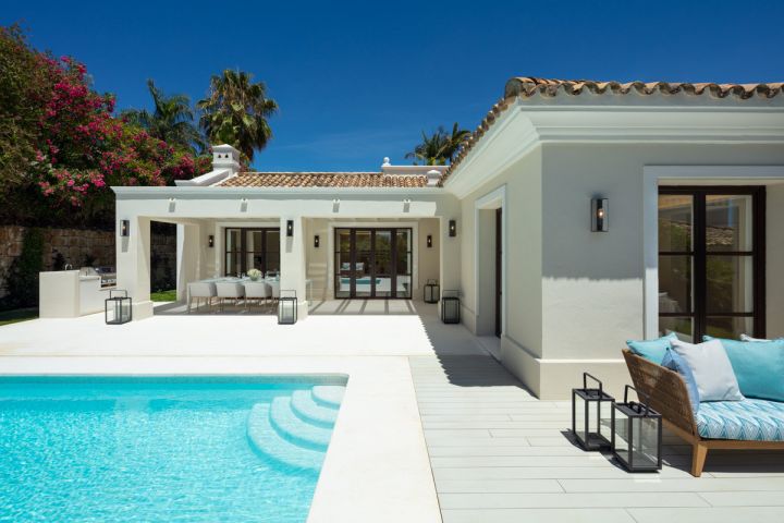 Bellevue 3 - Luxurious Elegant Villa with Stunning Sea Views in Las Brisas