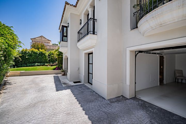 Bellevue 3 - Luxurious Elegant Villa with Stunning Sea Views in Las Brisas