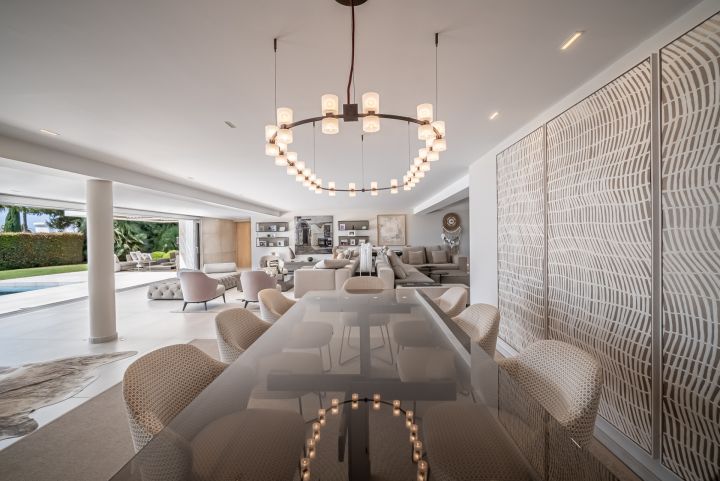 Altos Reales 4 - Maison moderne exclusive dans une communauté fermée à Altos Reales