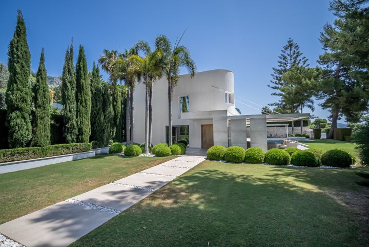 Altos Reales 4 - Maison moderne exclusive dans une communauté fermée à Altos Reales