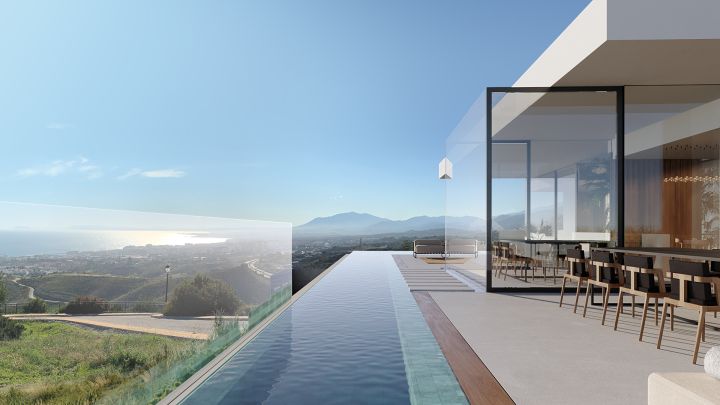 Villa Qapla - Luxury Frontline Golf Property with Spectacular Views