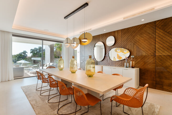 The Retreat - Contemporary villa with panoramic views in La Zagaleta