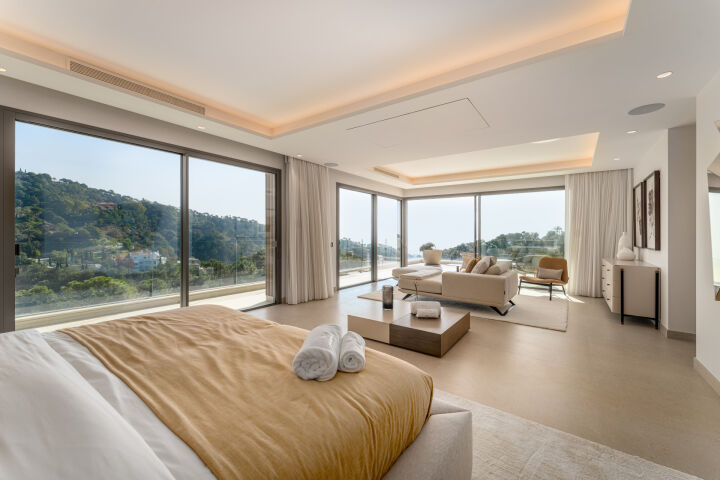 The Retreat - Contemporary villa with panoramic views in La Zagaleta