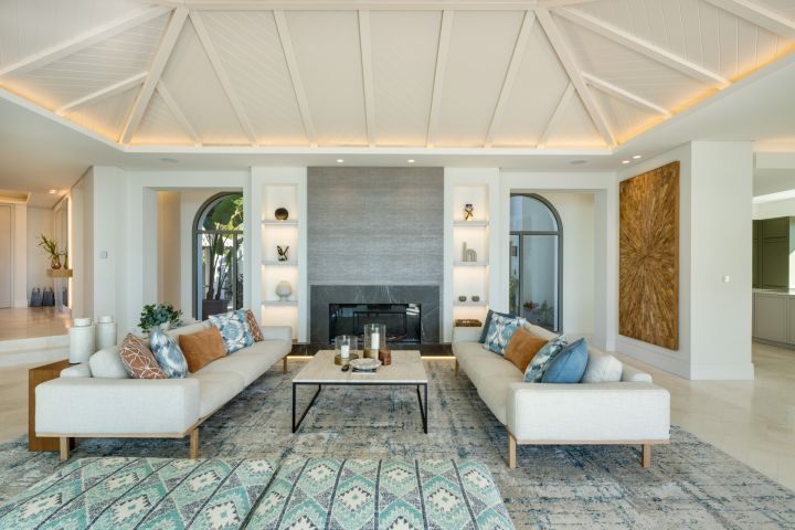 Villa Aguila - Élégance moderne et charme andalou à Monte Halcones