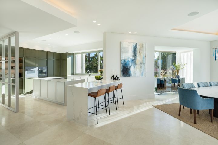 Villa Aguila - Élégance moderne et charme andalou à Monte Halcones