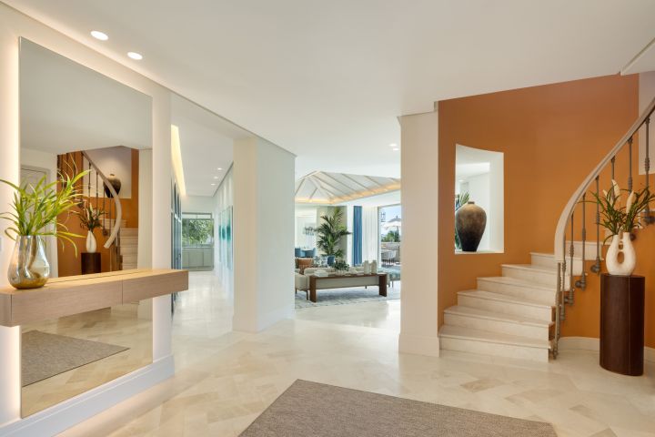 Villa Aguila - Élégance moderne et charme andalou à Monte Halcones