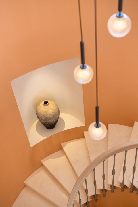 Villa Águila - Elegancia moderna con encanto andaluz en Monte Halcones