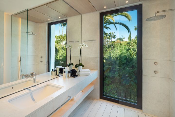 Cerquilla 10 - Modern Luxury Home with Andalusian Charm in La Cerquilla