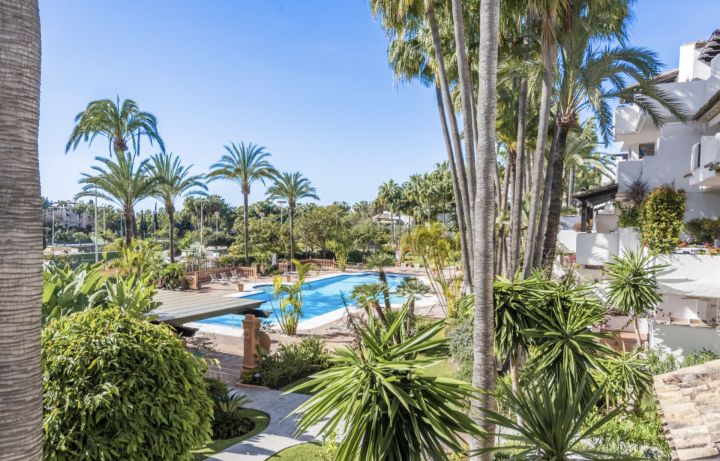 Appartement duplex à Jardin Andaluz - Propriété au charme andalou à Marina Puente Romano