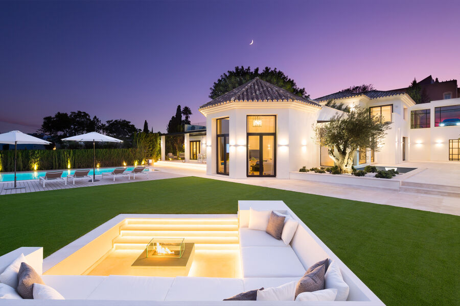 Villa Alaya - Unique Villa in Nueva Andalucía