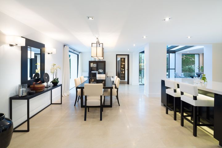 Villa Alaya - Unique Villa in Nueva Andalucía