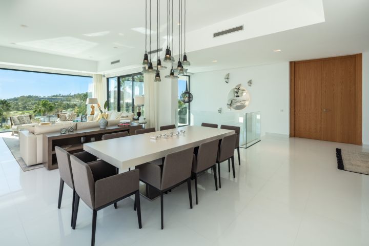 Cerquilla 31 - Elegante villa exclusiva con vistas al campo de golf
