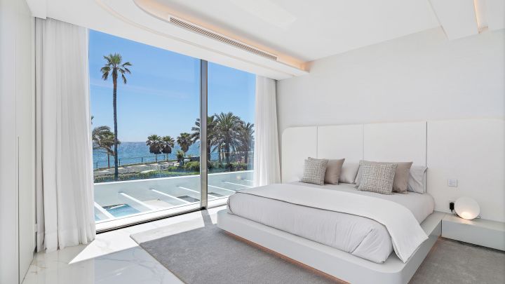 Villa Saphire - Architectural Masterpiece in Los Monteros