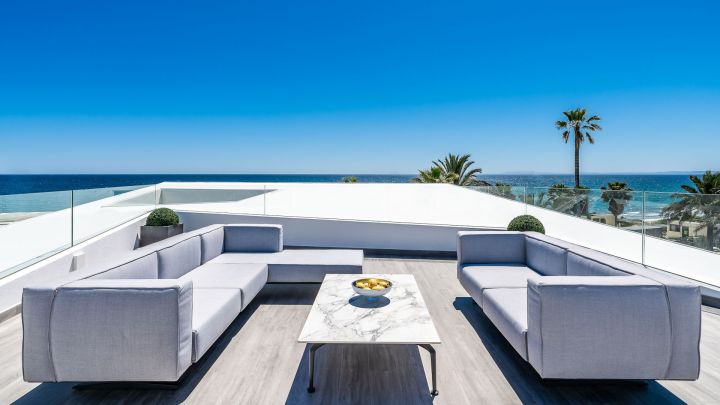 Villa Saphire - Architectural Masterpiece in Los Monteros