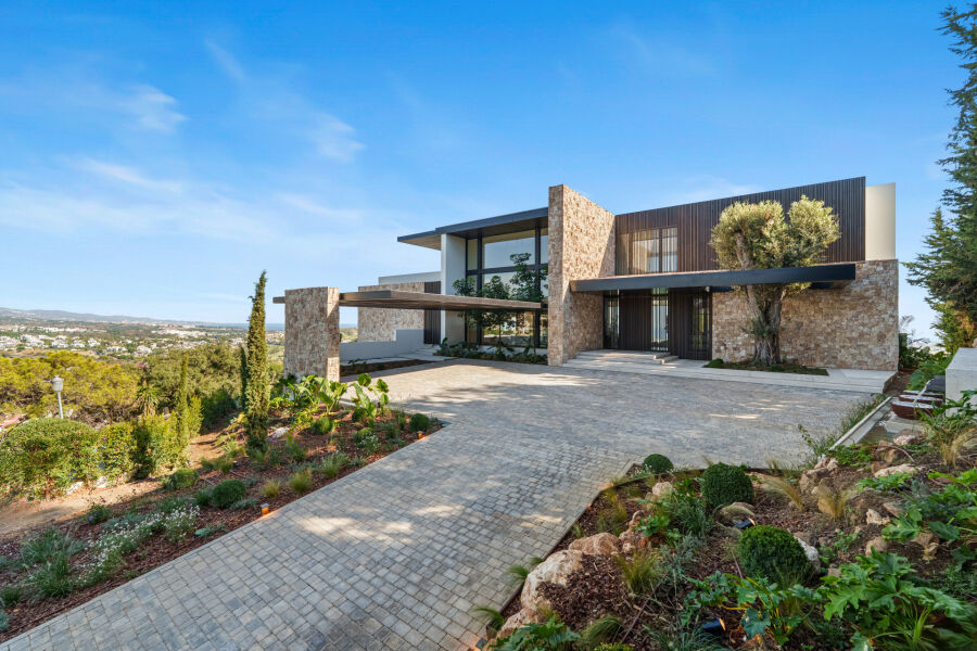 Casa Orquidea - Luxury Villa with Incredible Views in El Herrojo