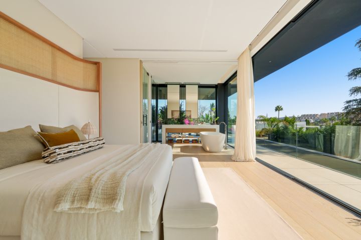Casa Piemonte - Sophisticated villa with Mediterranean charm