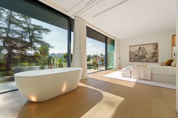 Casa Piemonte - Sophisticated villa with Mediterranean charm