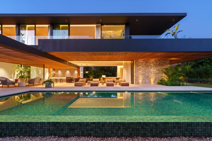 Casa Piemonte - Sophisticated villa with Mediterranean charm
