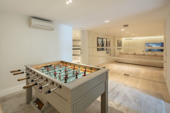 Auriga 9 - Impressive Luxury Home with Panoramic Views in Nueva Andalucia