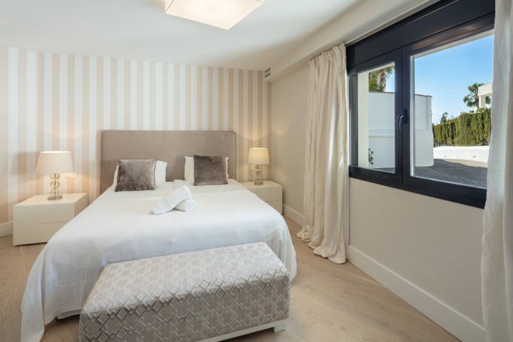 Auriga 9 - Impressive Luxury Home with Panoramic Views in Nueva Andalucia
