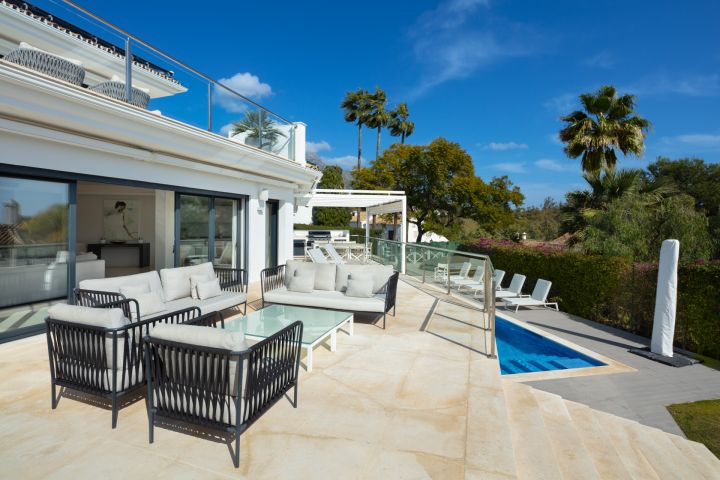 Auriga 9 - Impressive Luxury Home with Panoramic Views in Nueva Andalucia