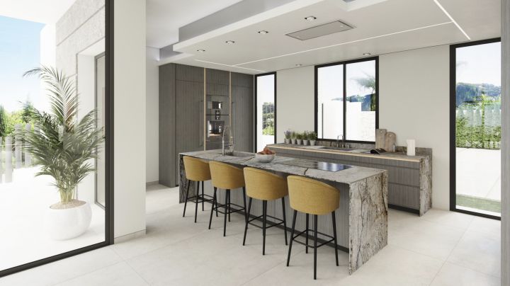 Modern style villa for sale on Golden Mile - Luxurious Home featuring Modern Design