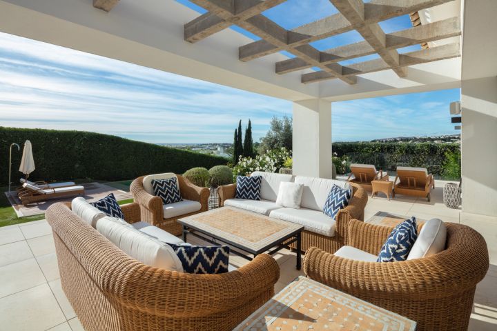 Casa Nevis - Propriété contemporaine avec vue sur le golf à Haza del Conde